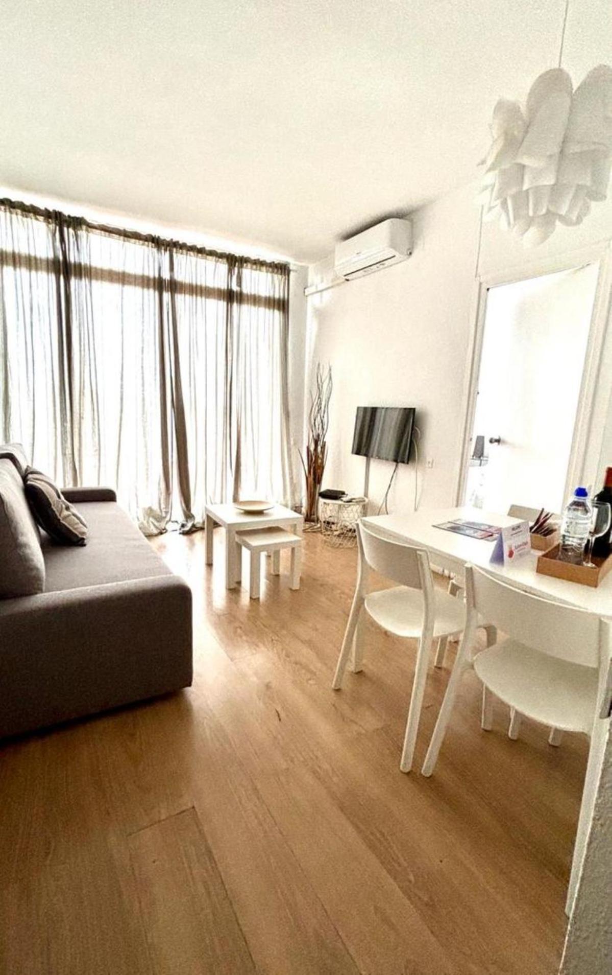 Sants Station Penthouse Apartment Barcelona Exterior photo
